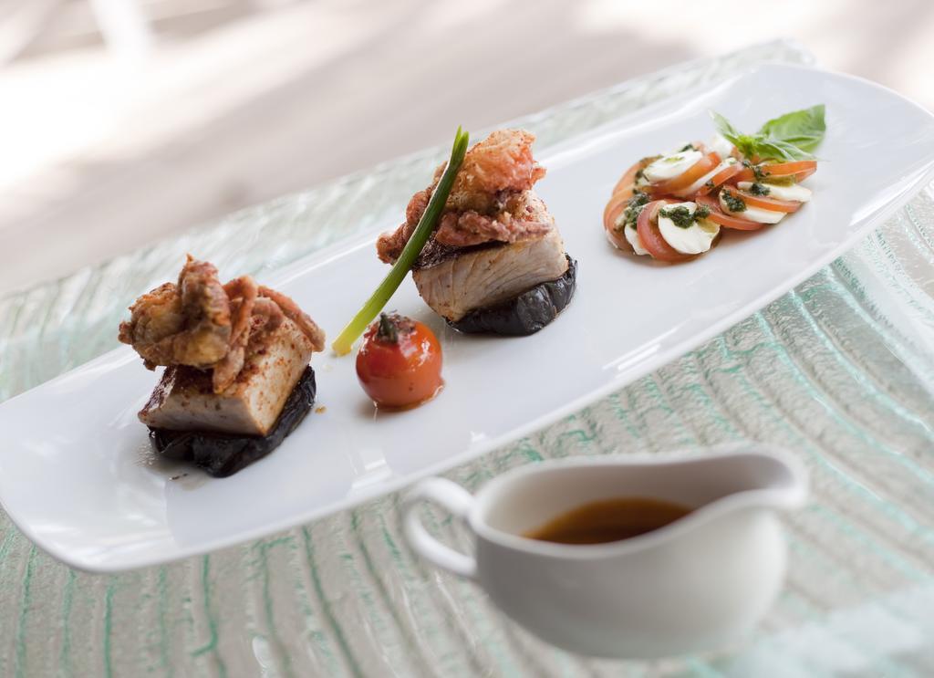 Smera Grand Maamigili 외부 사진